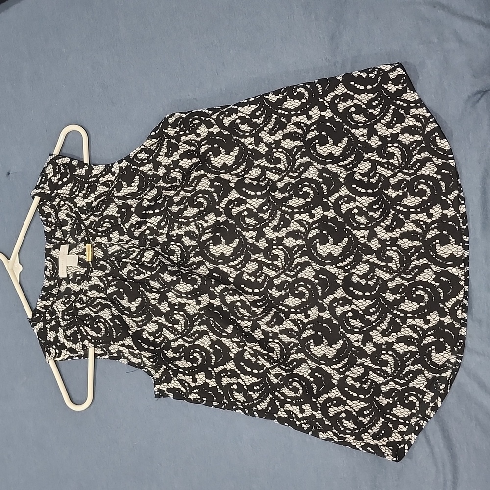 Women's Sleeveless Summer Blouse
